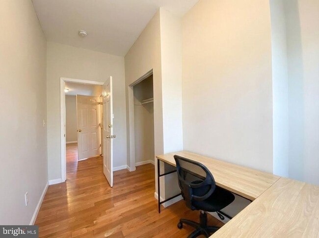 Building Photo - 1518 Page St