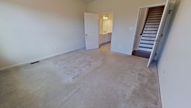 Building Photo - Updated 3-Bedroom Condo at The Villas at Greenleigh