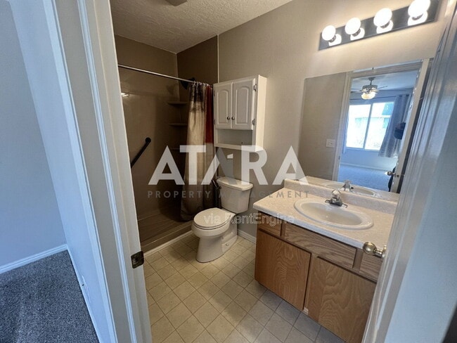 Building Photo - 254 Bliss Ct