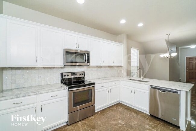 Building Photo - 3714 Coyote Creek