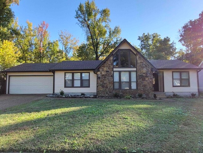 Primary Photo - 5657 Heartwood Dr