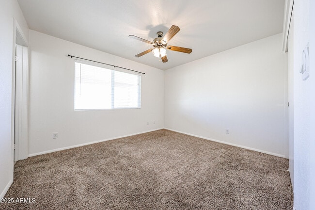 Building Photo - 7208 W Vogel Ave