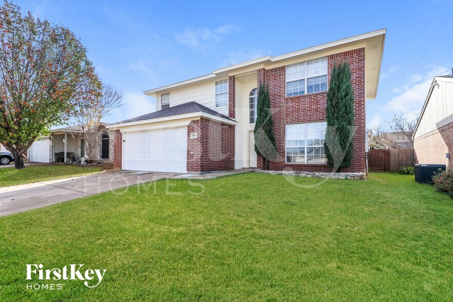 Building Photo - 8716 Lake Meadows Ln