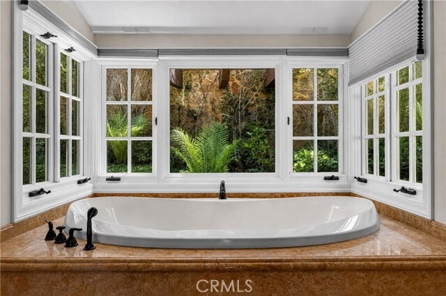 Building Photo - 517 Emerald Bay