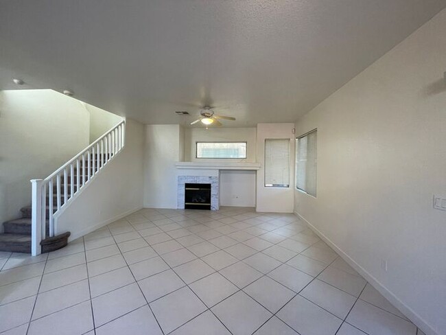 Building Photo - This proeprty has been shown before and will be leased to the first qualified applicant. To sched...