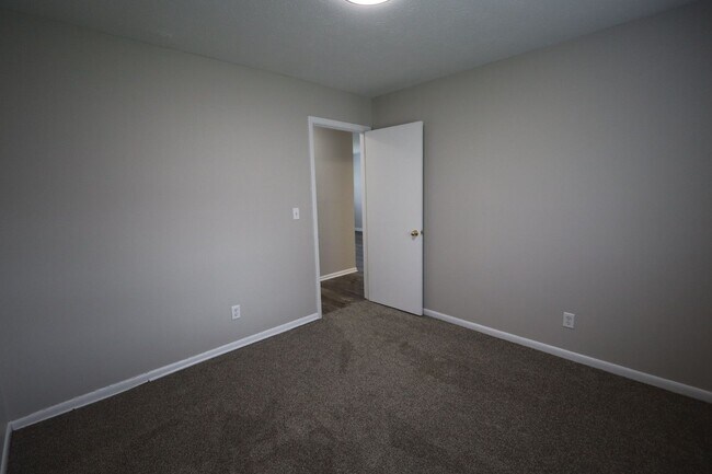 Building Photo - 20-22 Morehouse Ct--NOREMAC