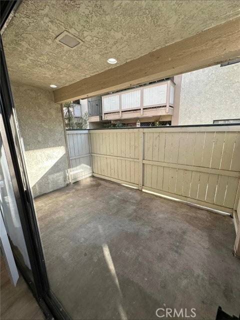 Building Photo - 139 S Poplar Ave