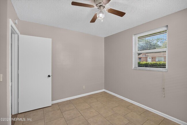 Building Photo - 8067 Parental Cir