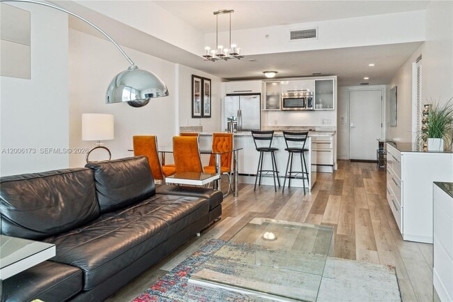 Building Photo - 185 SW 7th St