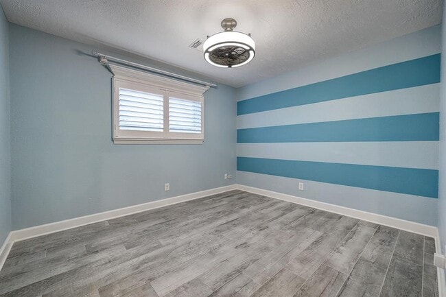 Building Photo - 1614 Droxford Dr
