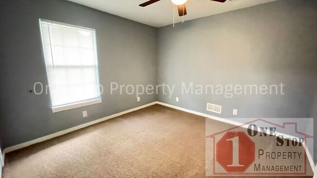 Building Photo - Updated 4 Bedroom, 2 Bath home in South Ka...