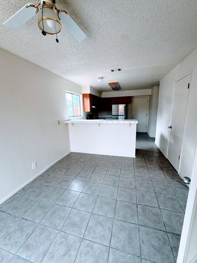 Building Photo - 5141 Bassett Way