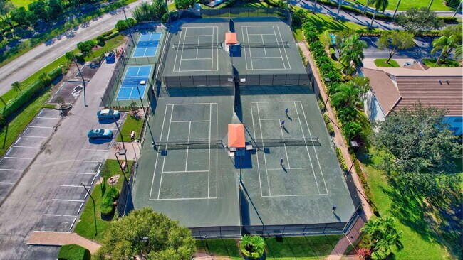 Building Photo - 7910 Laina Ln