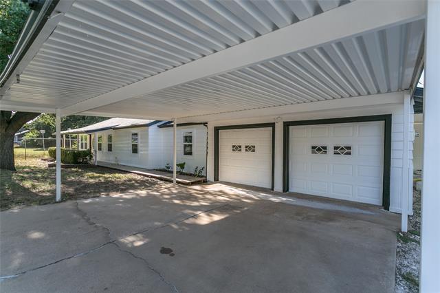 Building Photo - 8005 Mickey St