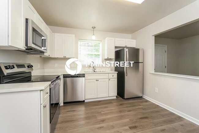 Building Photo - 326 Mountview Dr
