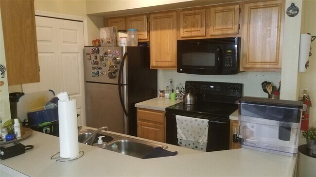 Building Photo - 13028 Plantation Park Cir