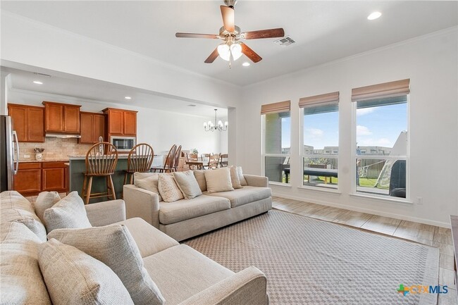 Building Photo - 10227 Alamosa Ln