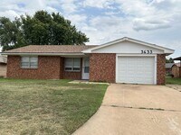 Building Photo - 3633 Buffalo Dr
