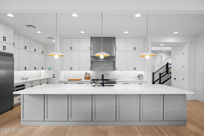 Building Photo - 4145 N 42nd Pl