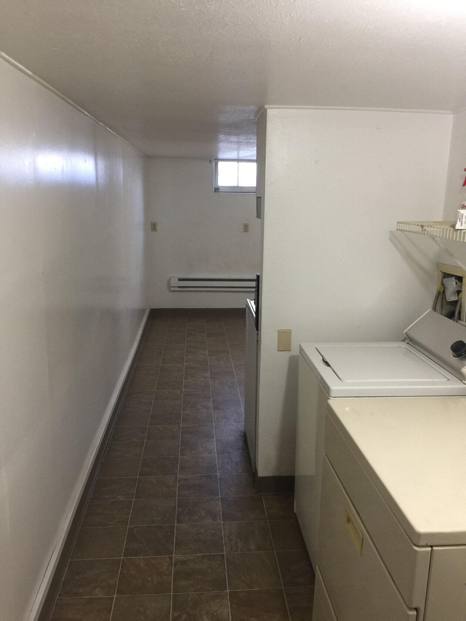 Hallway to Kitchen - 903 W Rossi St