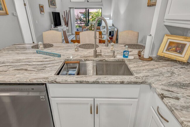 Building Photo - Available April 1st, 2026