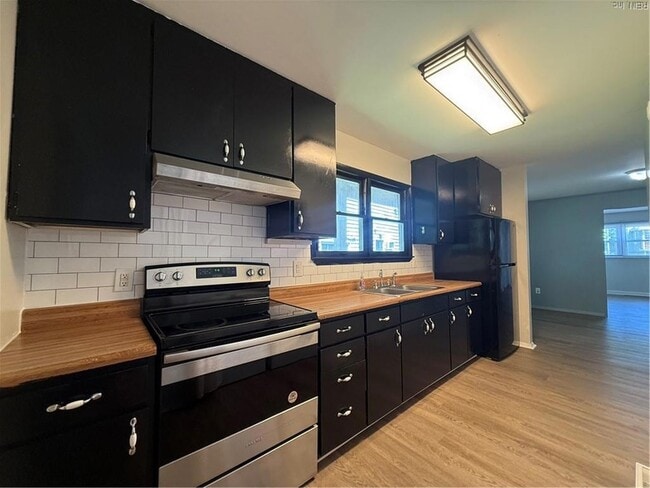 Building Photo - 1483 Old Virginia Beach Rd