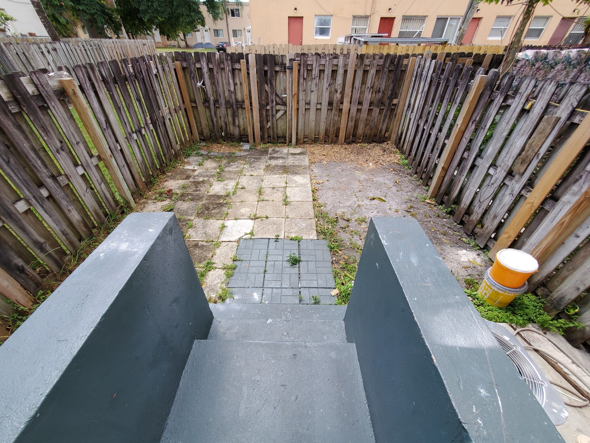 Building Photo - 300 NW 84th Terrace