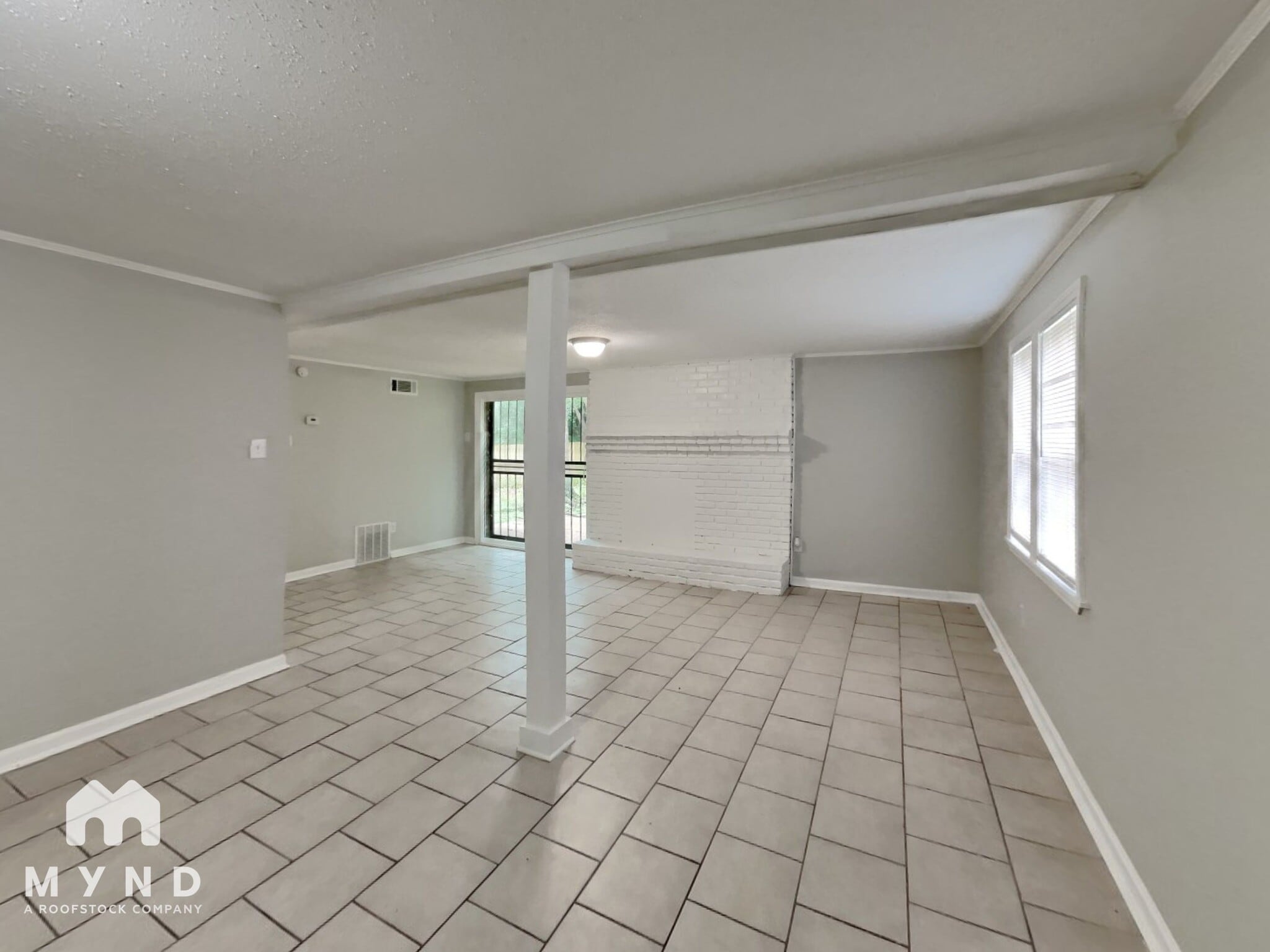 Building Photo - 4185 Yale Rd