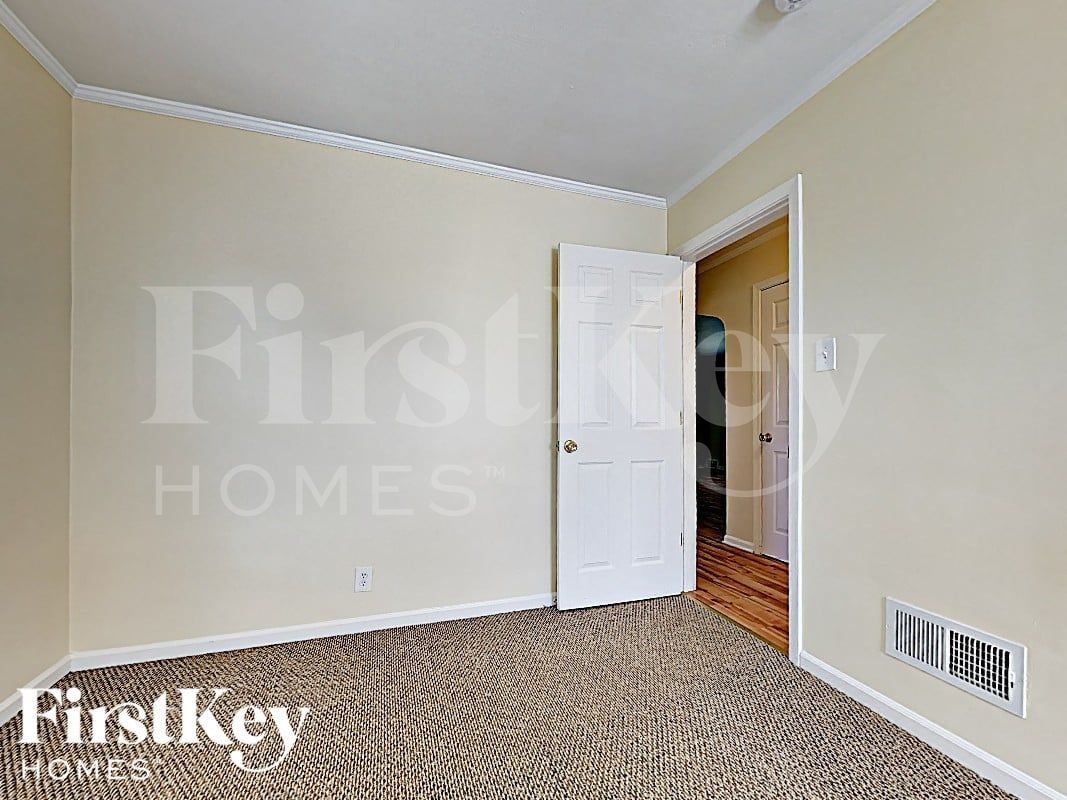 Building Photo - 3529 212th Pl