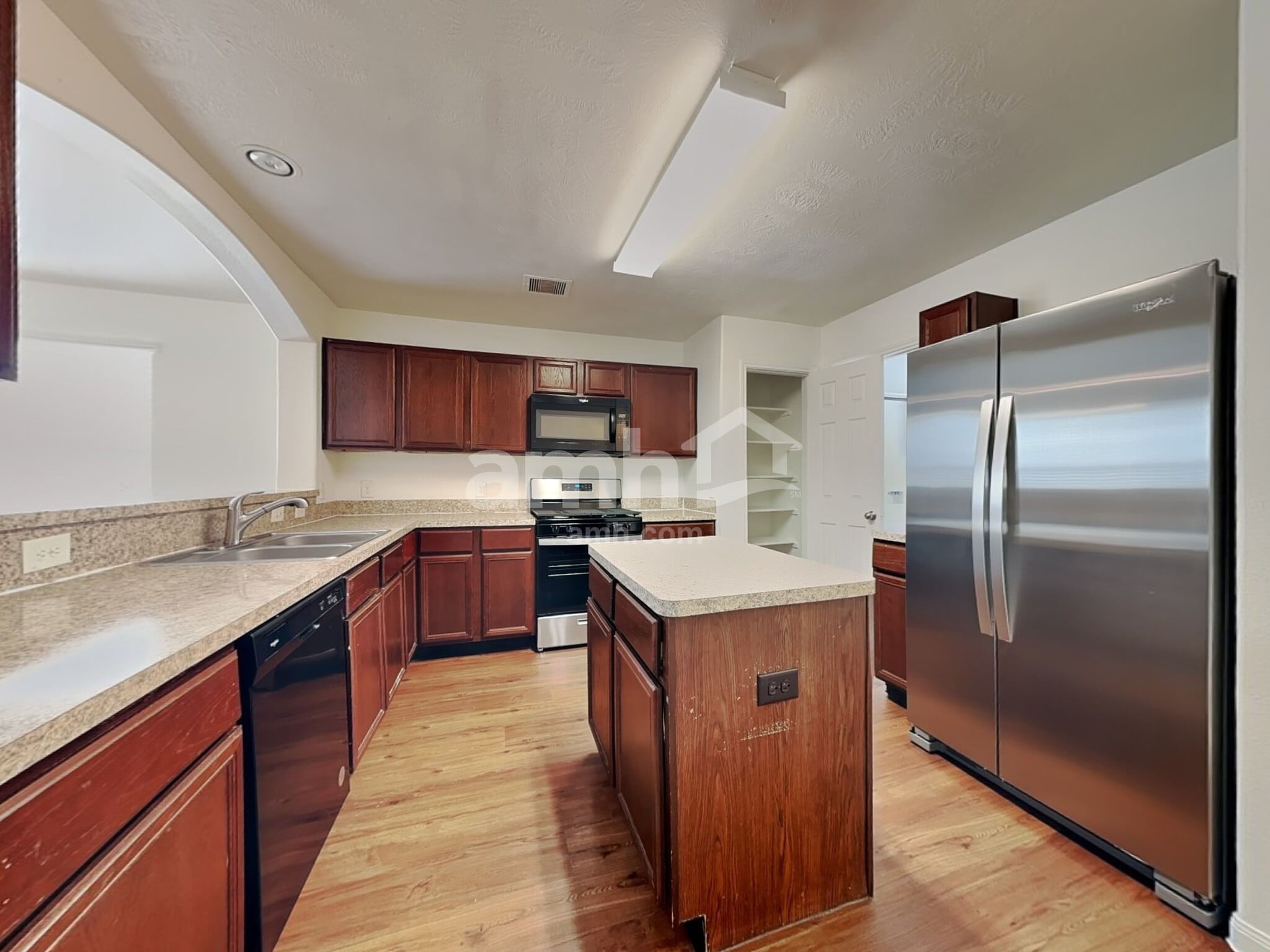 Building Photo - 2710 Bammelwood Dr