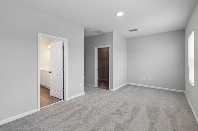 Building Photo - Beautiful Brand New 3/2.5 Townhome W/ 2 Ca...