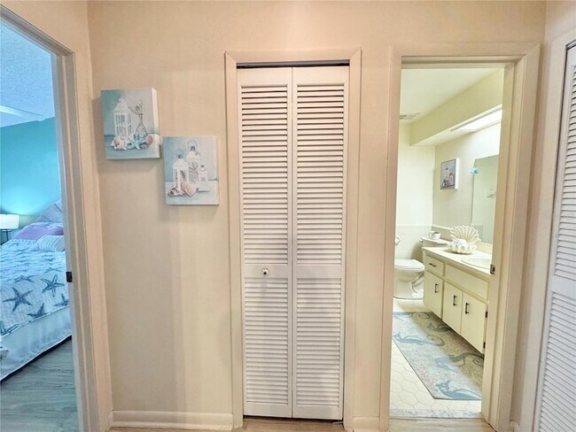 Building Photo - 2246 Firestone Pl