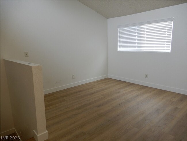 Building Photo - 5146 Gray Ln