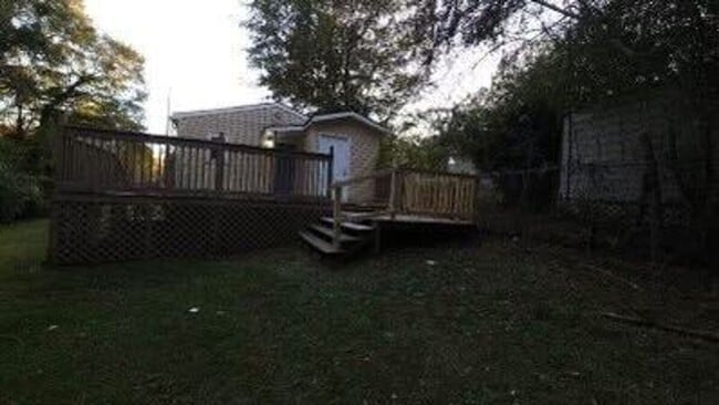 Building Photo - Cute Little Country Home!
