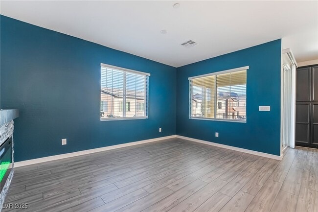 Building Photo - 965 Nevada State Dr