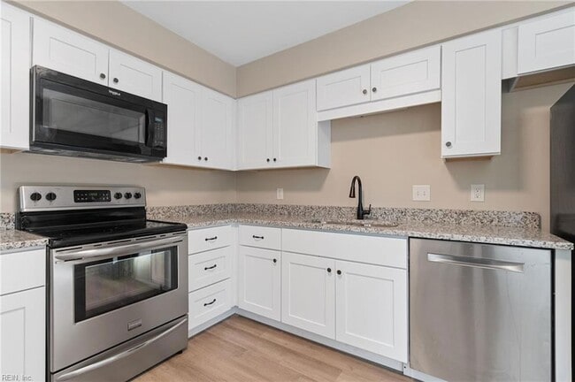 Building Photo - 5416 Heatherton Ct