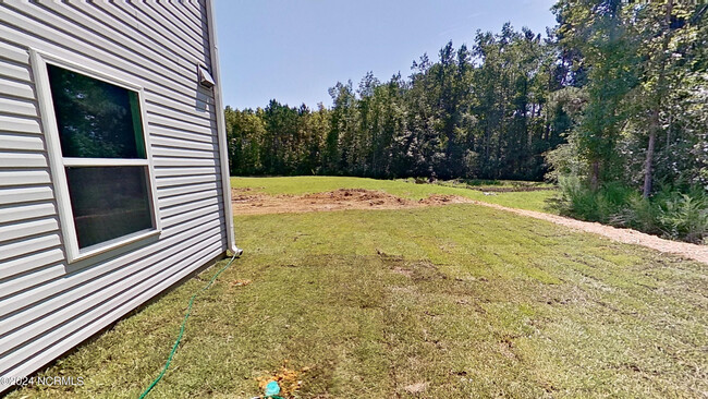Building Photo - 5207 Meagan Ln NE