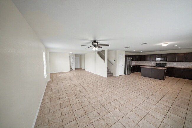 Building Photo - Spacious Cul-de-Sac Home in Bulverde Village - Realtor Commission: $500
