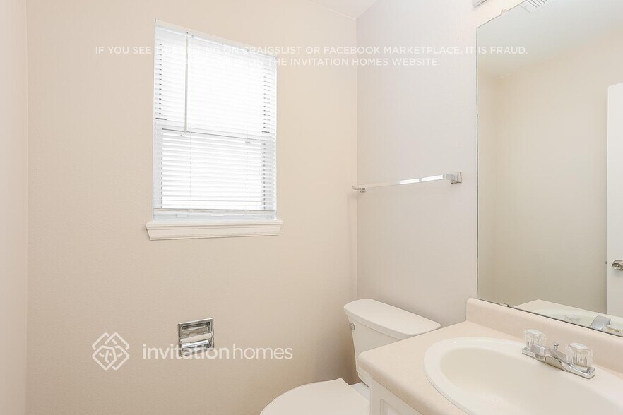 Building Photo - 21771 Omaha Ave