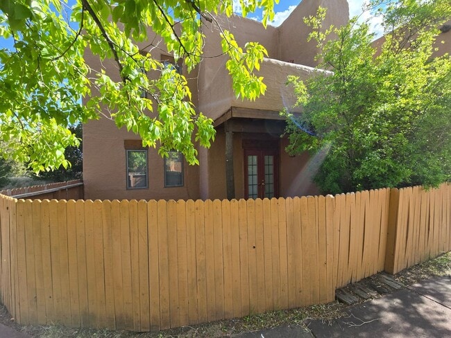 Building Photo - 2600 W Zia Rd