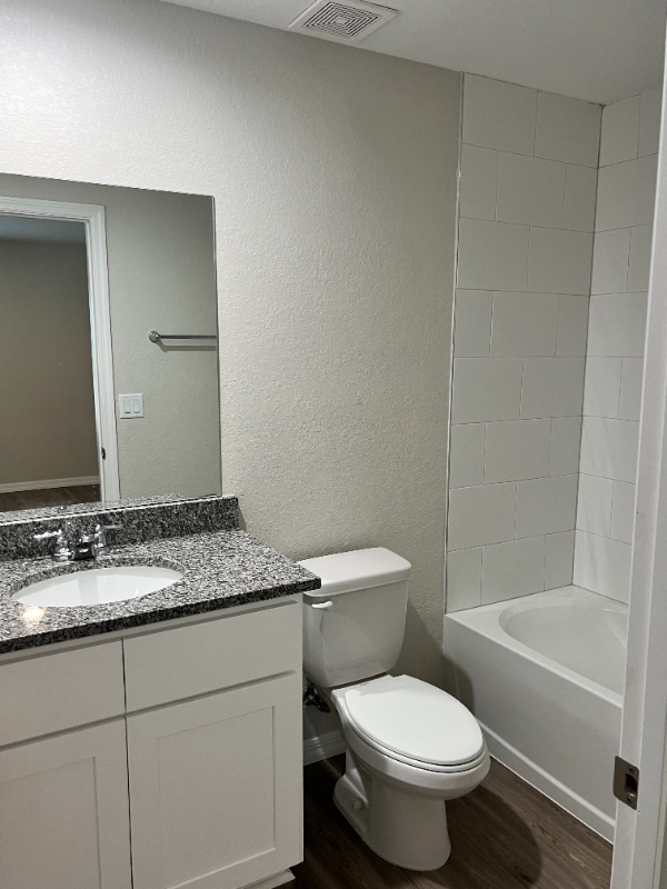 Building Photo - 34 Locust Run