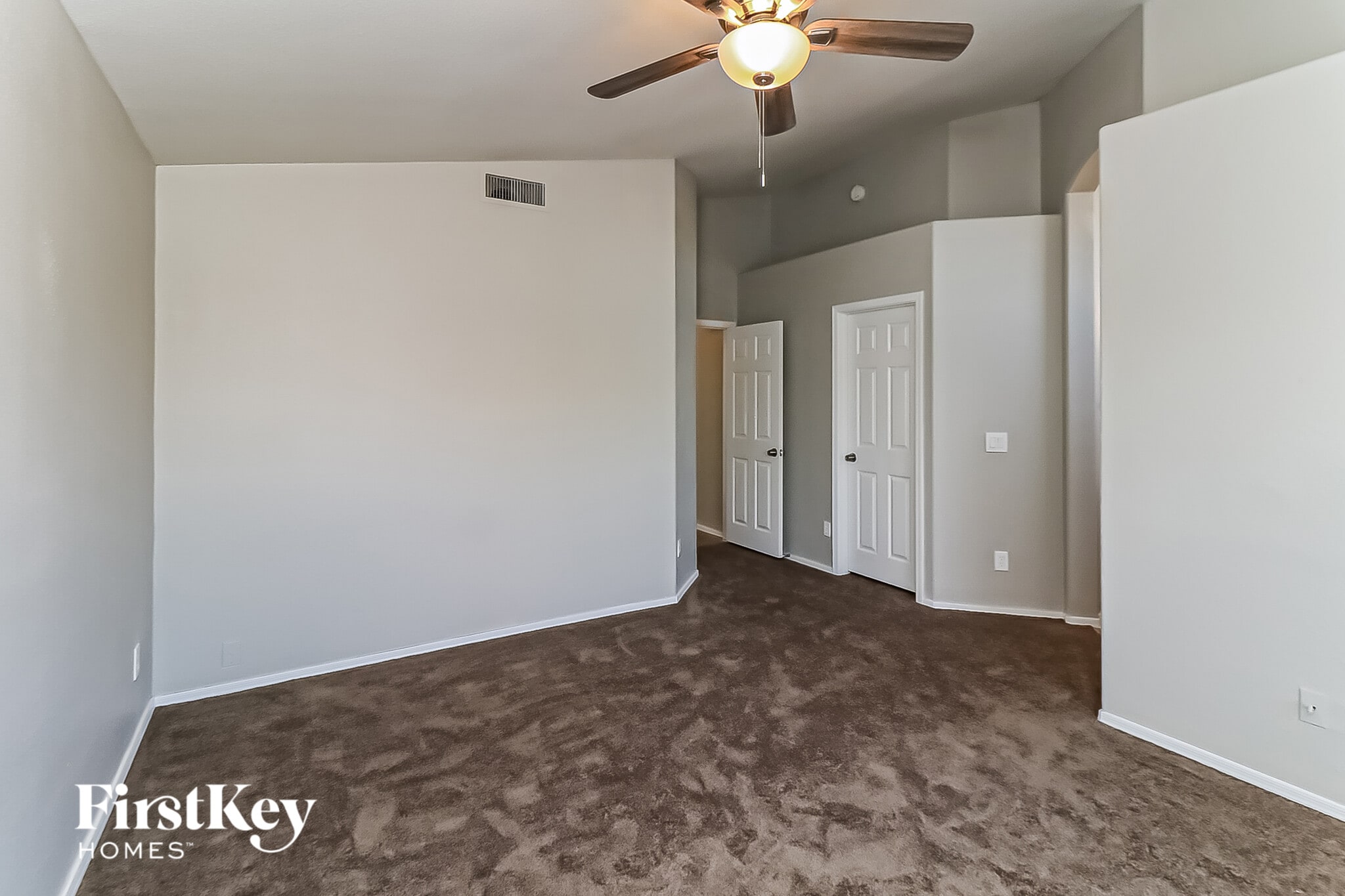 Building Photo - 8543 W Cherry Hills Dr