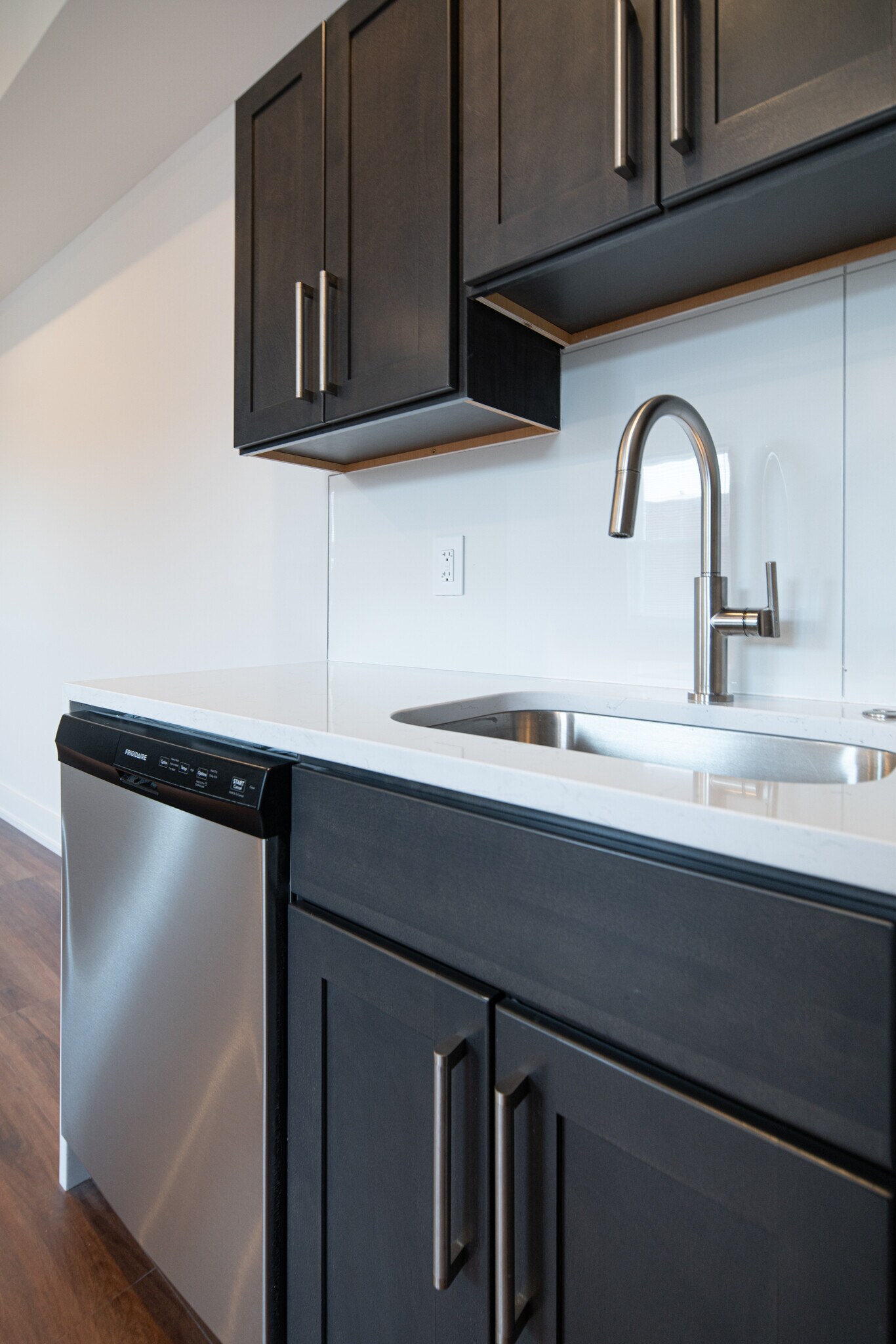 Building Photo - 212 Manheim St