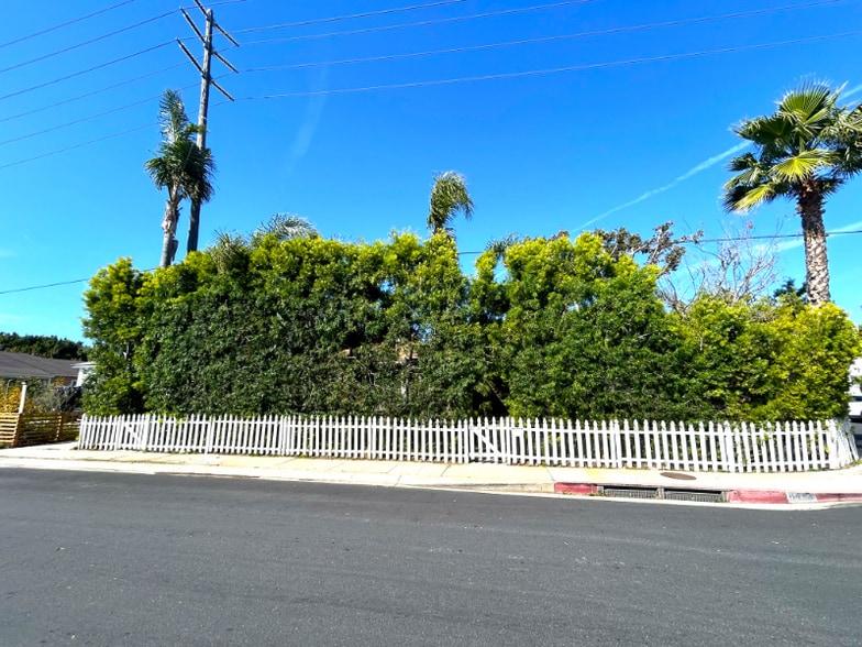 Building Photo - 6441 W 86th Pl