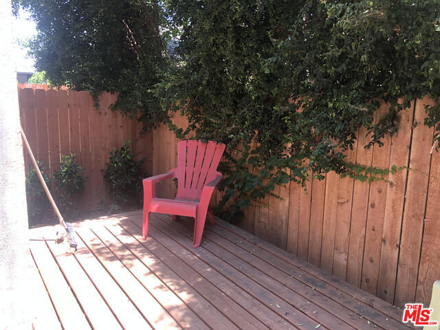 Building Photo - 15244 La Maida St