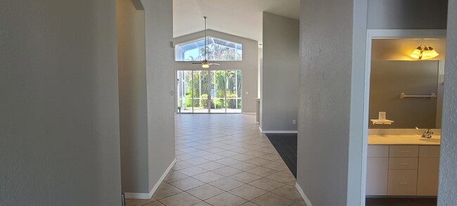 Building Photo - 1171 Siesta Key Cir