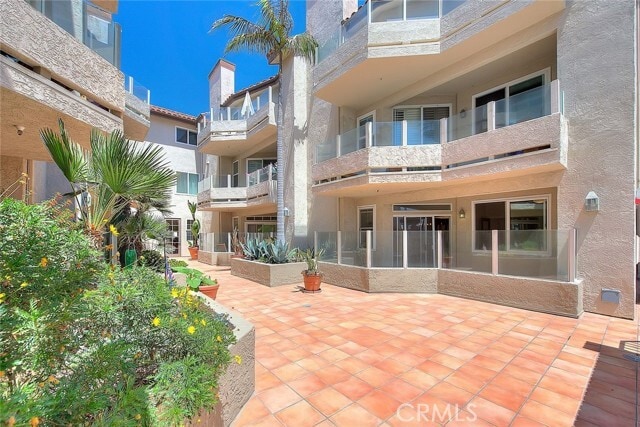 Building Photo - 1400 Pacific Coast Hwy