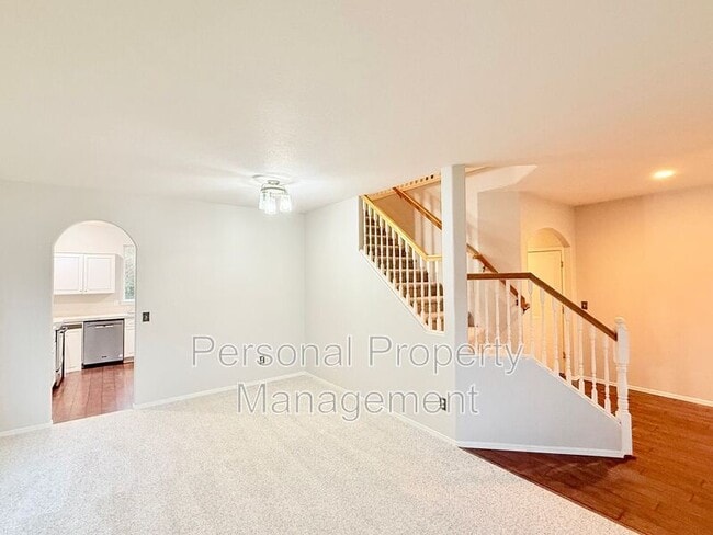 Building Photo - 2014 SW 11th St