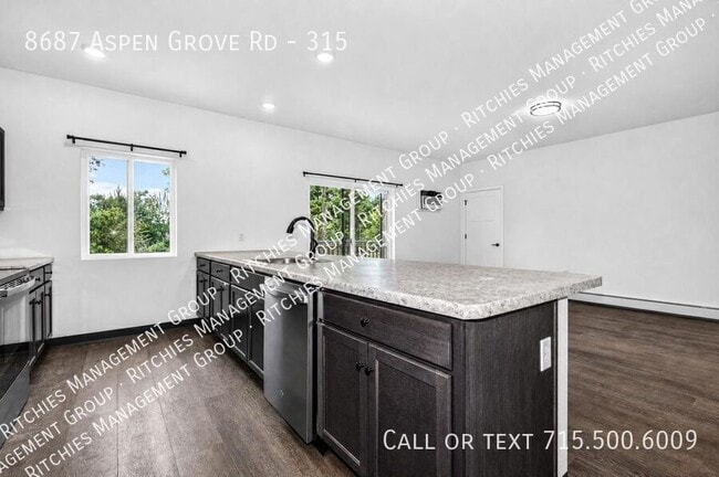 Building Photo - 8687 Aspen Ln