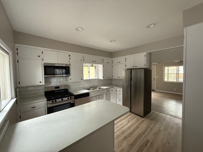 Building Photo - Home for rent on North End Saint Paul